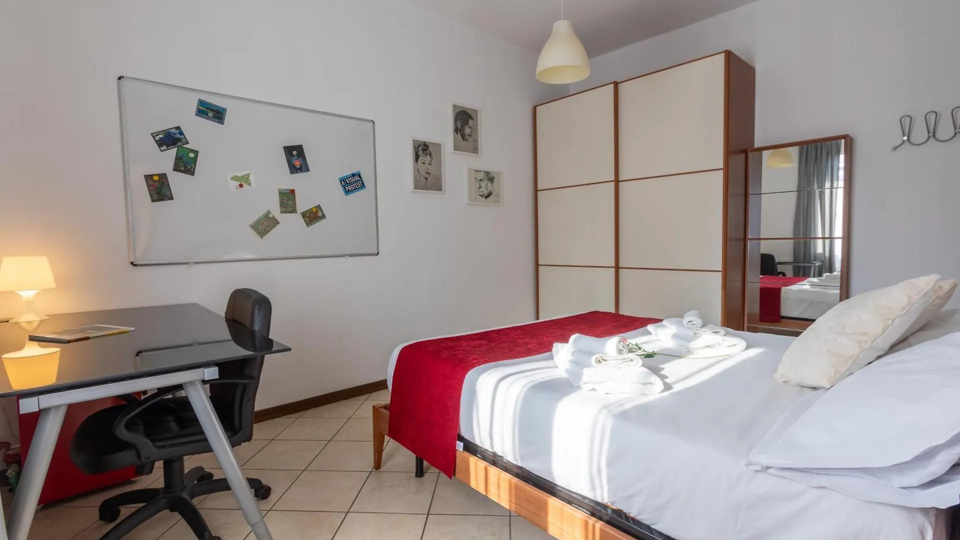 Mart House Apartment Milan Italy